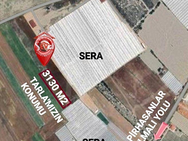 ELMALI EYMİRDE SERAYA UYGUN, SUYU YAKIN ELEKTRİĞİ DİBİNDE YOLU OLAN SATILIK TARLA