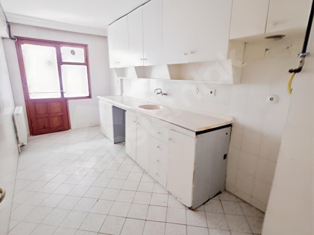 Bayraklı Mansuroğlun da Ara Kat Doğalgazlı 3+1 Kiralık Daire - Görsel 7