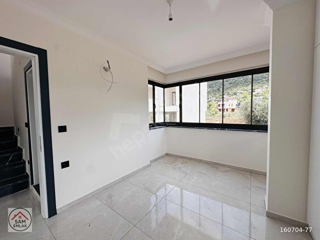 KÖŞE KONUM GENİŞ BAHÇELİ 3+1 VİLLA - Görsel 19