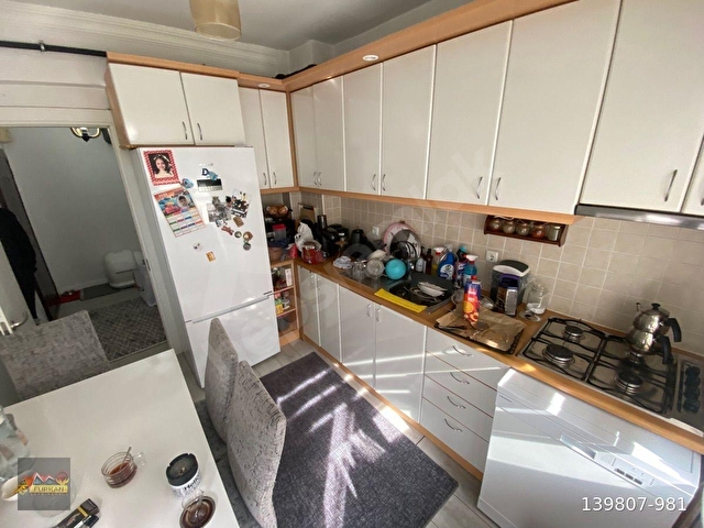 FURKAN EMLAKTAN GAZİ CADDESİ MEVKİ 3.KAT 3+1 130M2 MASRAFSIZ KREDİYE UYGUN FIRSAT DAİRE - Görsel 5