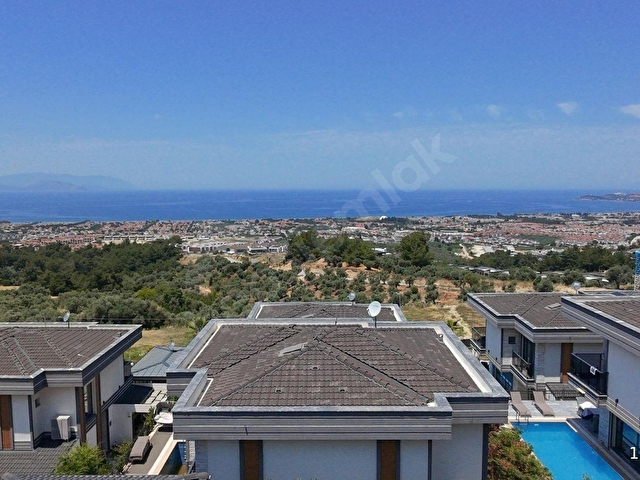 KUŞADASI SOĞUCAK MEVKI SATILIK TEK MÜSTAKİL ÖZEL HAVUZLU VILLA - Görsel 4