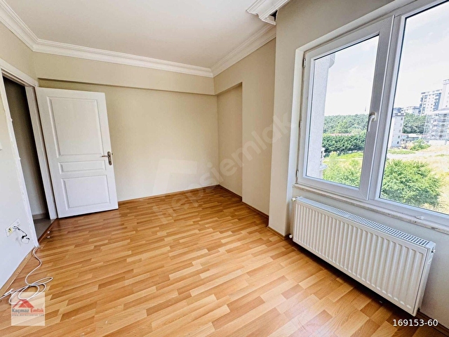 ÇEKMEKÖY TAŞDELEN PARKORMAN KONUTLARINDA KİRALIK 3+1 DAİRE - Görsel 14