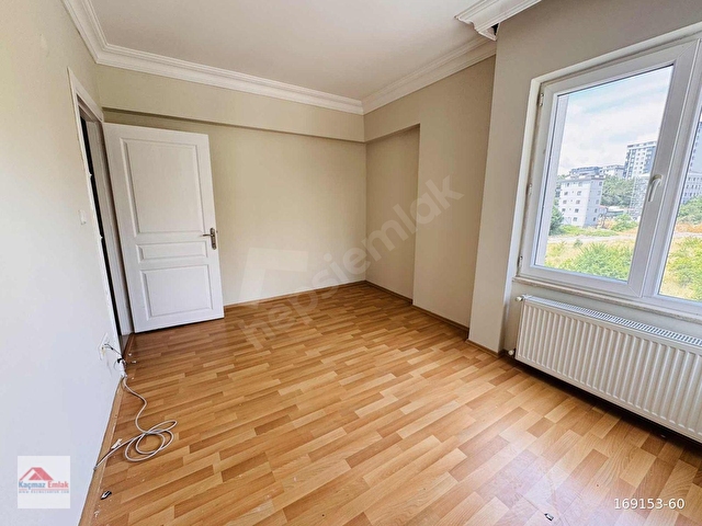 ÇEKMEKÖY TAŞDELEN PARKORMAN KONUTLARINDA KİRALIK 3+1 DAİRE - Görsel 13