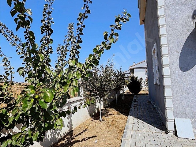TEK VİLLA FİYATINA MÜSTAKİL İKİZ VİLLA 417 m2 BAHÇELİ - Görsel 7