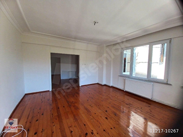 Tarabya Merkezde Kiralık Arakat Daire 3+1 / 120 m2 - Görsel 11