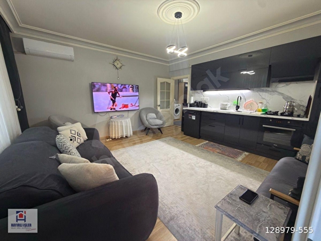 ORTABAYIRDA MUHTARLIĞIN SOKAĞINDA SATILIK 3+1 DAİRE ASANSÖRLÜ - GENİŞ , 3.KAT - Görsel 6
