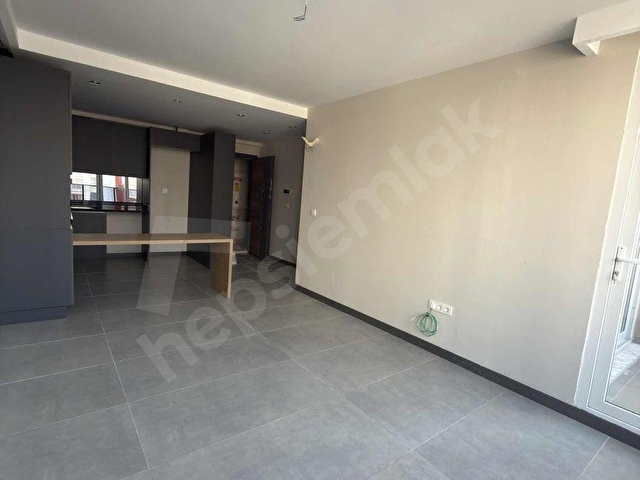 İSMETPAŞA KIYIBOYUNDA HAVUZLU SİTEDE SIFIR 2+1 LÜKS DAİRE - Görsel 7