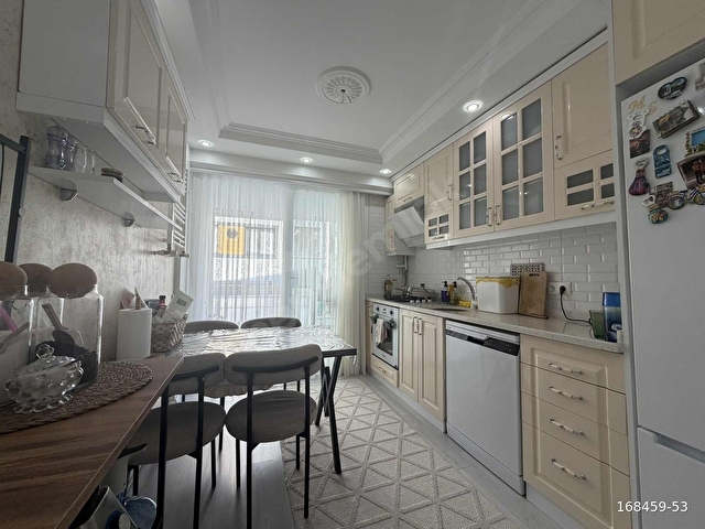 TURGUT ÖZAL MH BUTİK SİTEDE 2+1 EBVYN BANYOLU LÜKS DAİRE