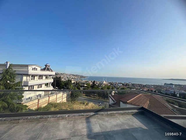 Büyükçekmecede Ultra Lüks 5+2 Sıfır Villa - Görsel 19