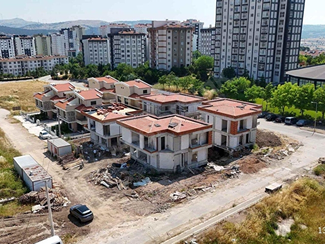 RE/MAX MİD’DEN YENIMAHALLE’DE SATILIK 345 M2 VILLA - Görsel 11
