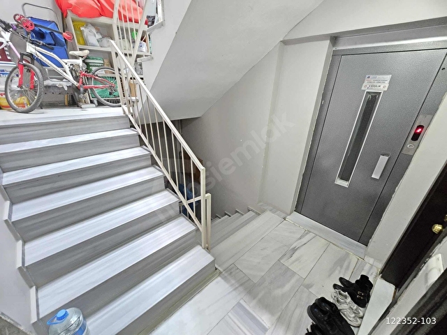 ACİL! NURTEPE METROYA 500M ASANSÖRLÜ ÇİFT CEPHE FIRSAT DAİRE - Görsel 2