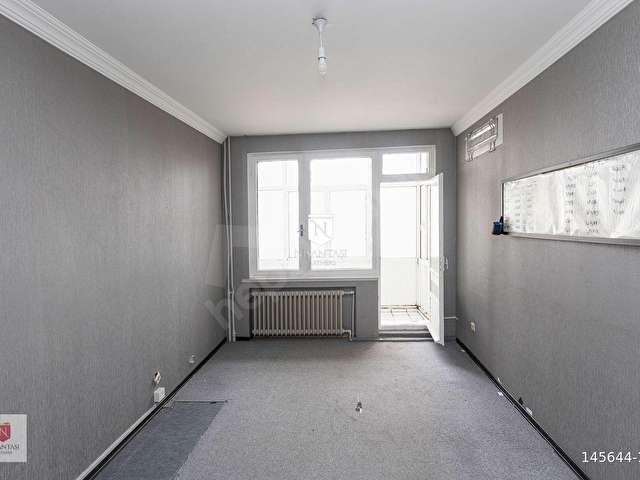Rumeli Caddesinde, Yüksek Katta 50 m² Salonlu 3+1 Ofis(ENG) - Görsel 21
