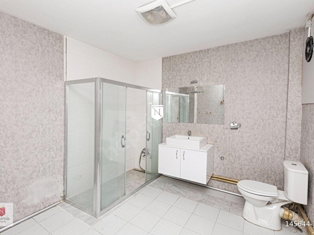 Rumeli Caddesinde, Yüksek Katta 50 m² Salonlu 3+1 Ofis(ENG) - Görsel 30