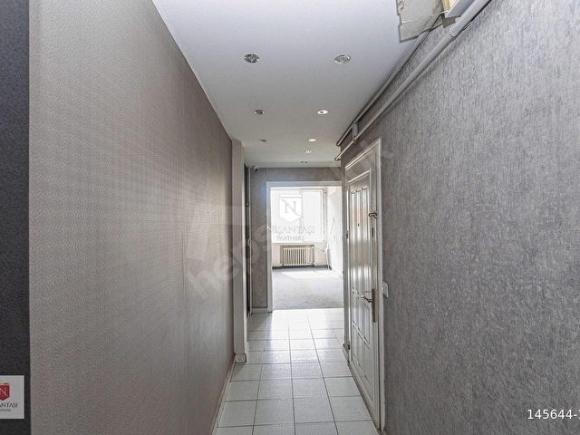 Rumeli Caddesinde, Yüksek Katta 50 m² Salonlu 3+1 Ofis(ENG) - Görsel 17