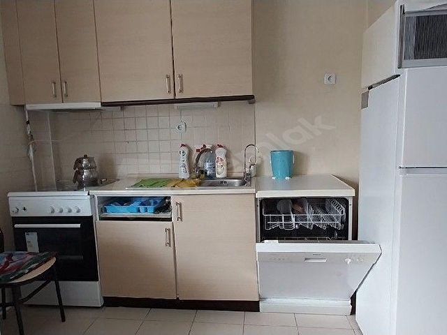 MAMAK ZİRVEKENT TOKİDE 1+1 ÜST ÖN CEPHE EŞYALI