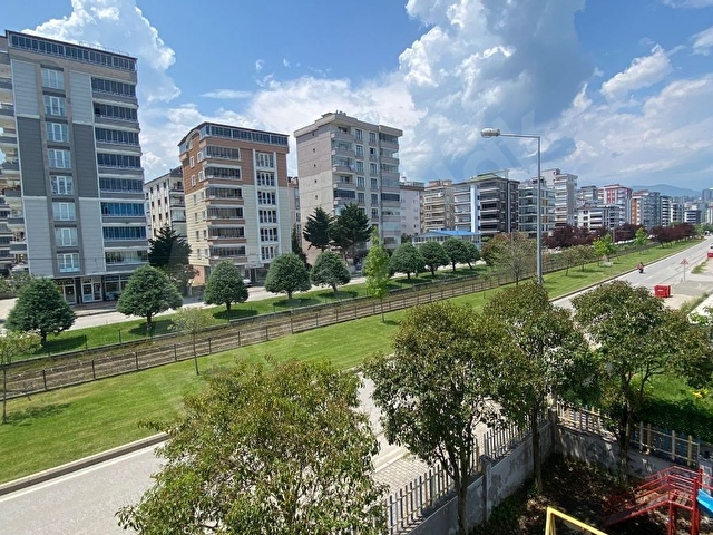 +1YATİRİM SEVİNÇTEN SATİLİK 3+1 TRANVAYA CEPHE SATİLİK DAİRE - Görsel 24