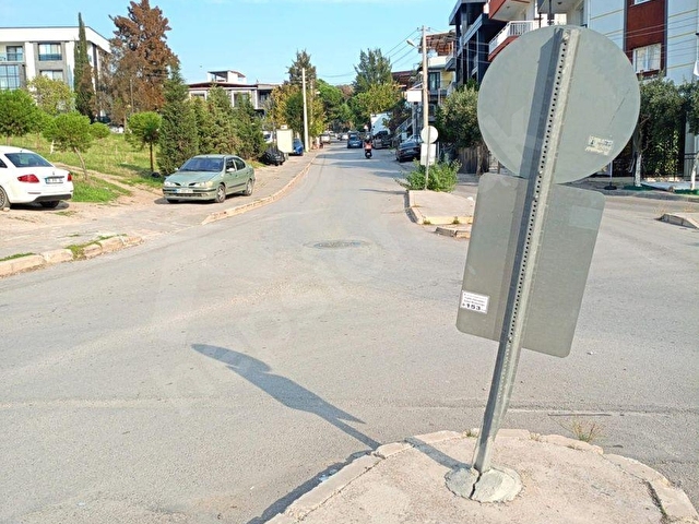 BORNOVA ATATÜRK MAHALLESİ’NDE 2+1 AÇIK MUTFAK SATILIK DAİRE - Görsel 21