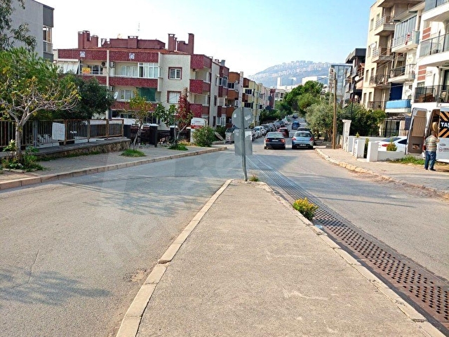 BORNOVA ATATÜRK MAHALLESİ’NDE 2+1 AÇIK MUTFAK SATILIK DAİRE - Görsel 20