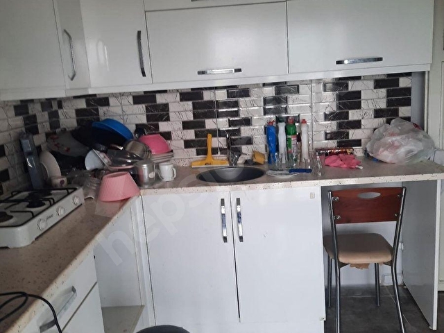 HYK SARAY DAN ÇARŞI MERKEZDE SATILIK DAİRE - Görsel 2