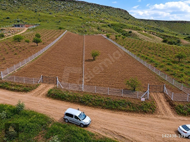 Çat İstiklalde Satılık Yatırımlık 2.232 m² Kupon AraziYılancı