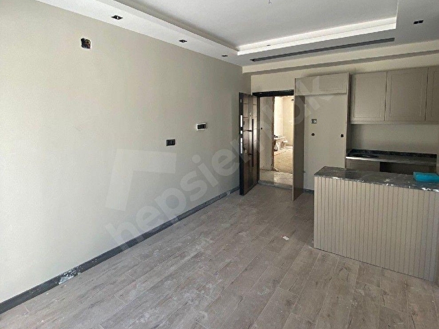ÇUKUROVA FIRIN YAKINI KONSEPT BİNADA 1+1 MODERN YAPILI KÖŞE KONUMDA CAZİP DAİRE - Görsel 26