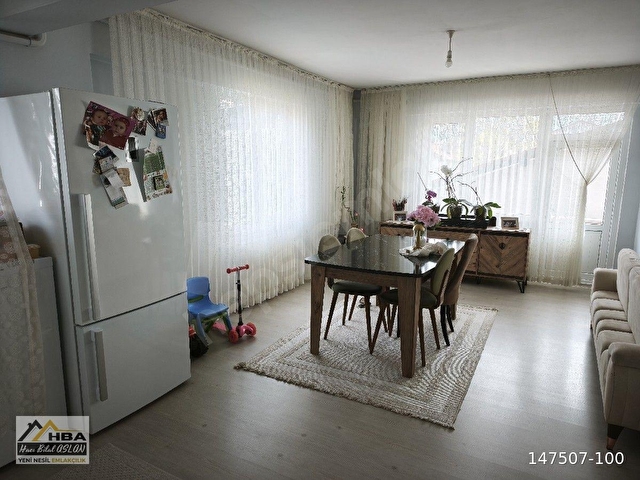 TERMENİN EMLAKÇISINDAN Çarşamba Caddesinde, Emsallerine Göre Çok Uygun 2+1, 140 m2 Daire - Görsel 5