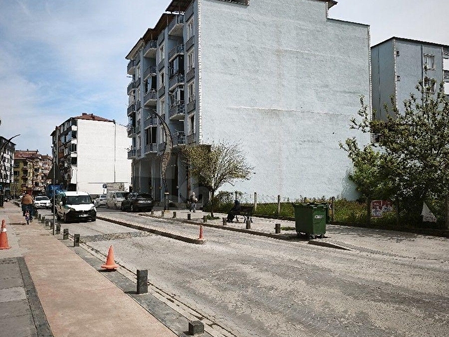 TERMENİN EMLAKÇISINDAN Çarşamba Caddesinde, Emsallerine Göre Çok Uygun 2+1, 140 m2 Daire - Görsel 29