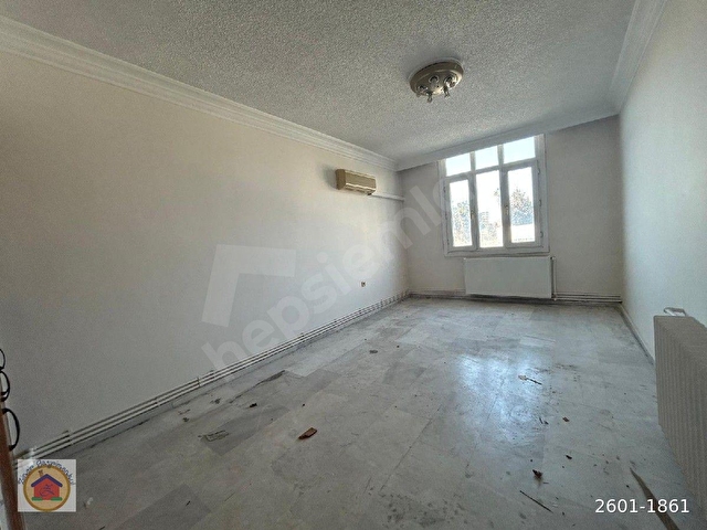 SULAR CADDESİ ÜZERİNDE 2.KAT 3+1 OTOPARKLI SATILIK DAİRE - Görsel 11