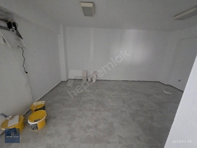 Otoparklı, Depolu, Ana Cadde Cepheli Kiralık Dükkan - Görsel 20