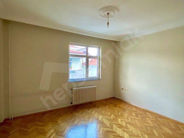 Edirne Merkezde Şükrüpaşa Mah. 4+1 sahibinden kiralık daire - Görsel 3