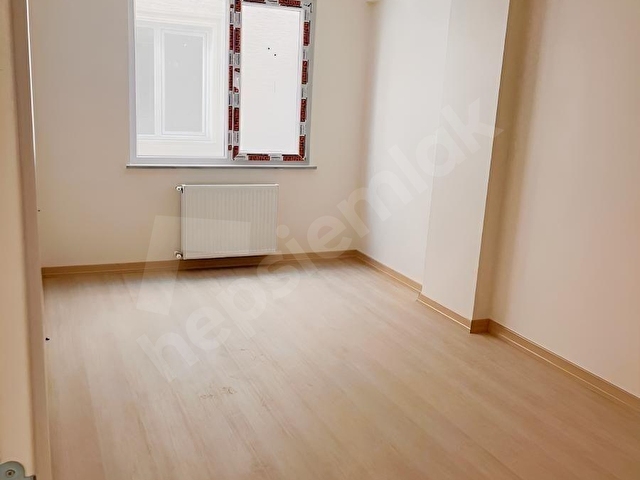 Avcılarda otoparklı site içinde 2+1(ARA KAT metrobüs, yakın - Görsel 8