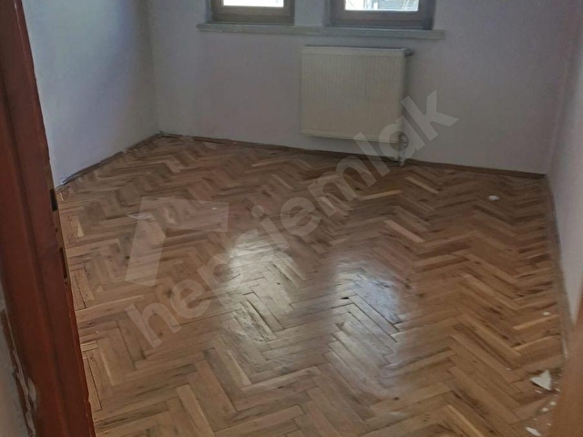 YUNUS EMRE MAHALLESİ 3 ODA 1 SALON ARA KAT DAİRE - Görsel 2