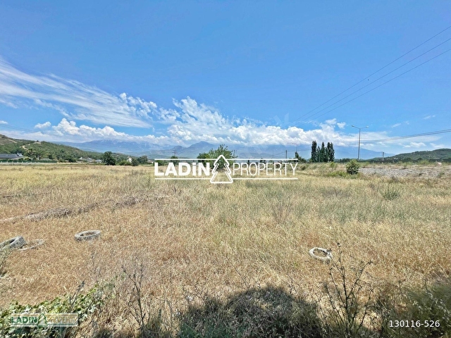 Seydikemer Sahil Zorlarda Ana Yola 50 Mt Cepheli Satılık Arazi