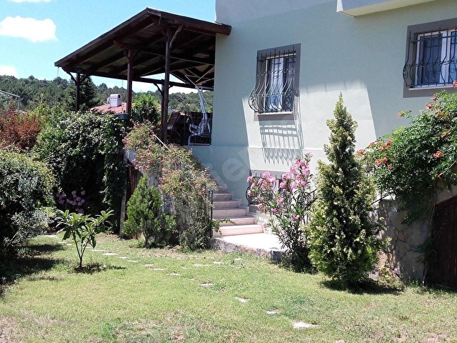 Ülgerden Uskumruköy Büyük Arıköyde Kiralık 5+2 Geniş Panoramalı Villa - Görsel 3