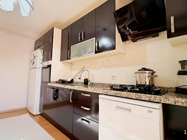 BEYLIKDÜZÜ ADNAN KAHVECIDE HAVUZLU SATILIK 4+1 DAİRE 200 m2 - Görsel 27