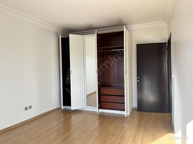 BAHÇEŞEHİR 1. KISIM İYİ KONUMDA TADİLATLI 3+1 KİRALIK 56.000TL - Görsel 18
