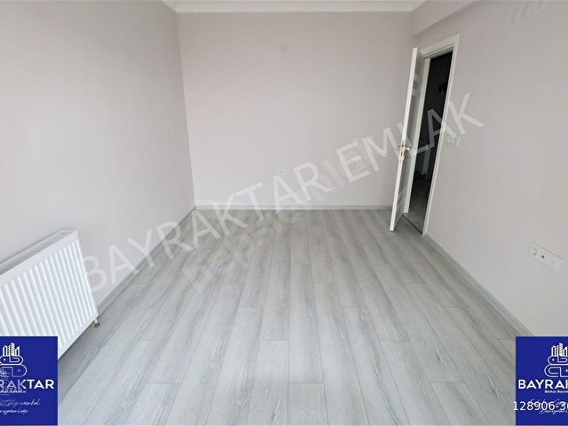 Bandırma Villalar Bölgesinde Kiralık Müstakil Bahçeli 3+1 Çift Cephe Villa Bayraktar Emlaktan - Görsel 29