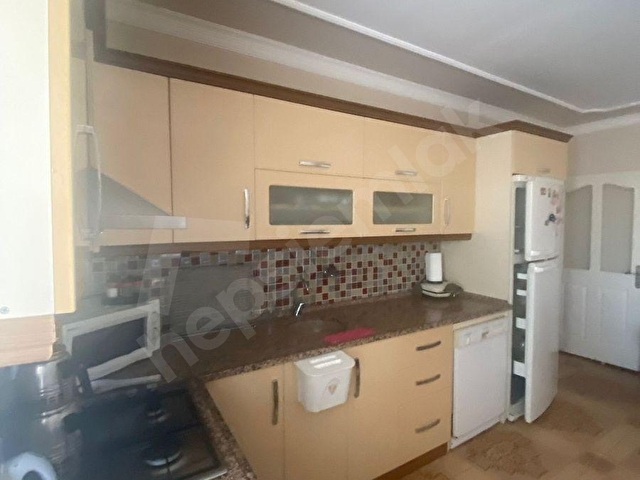 TURYAPTAN YENİFOÇA MERKEZDE KİRALIK DAİRE - Görsel 10