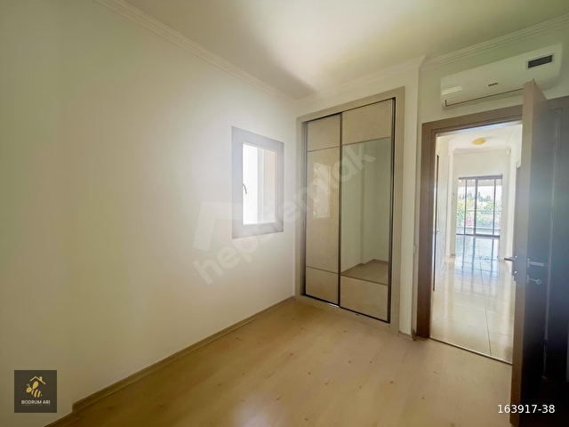 Yahşi Sahiilde Havuzlu Site İçerisinde 3+1 Kiralık Üst Kat Daire - Görsel 15