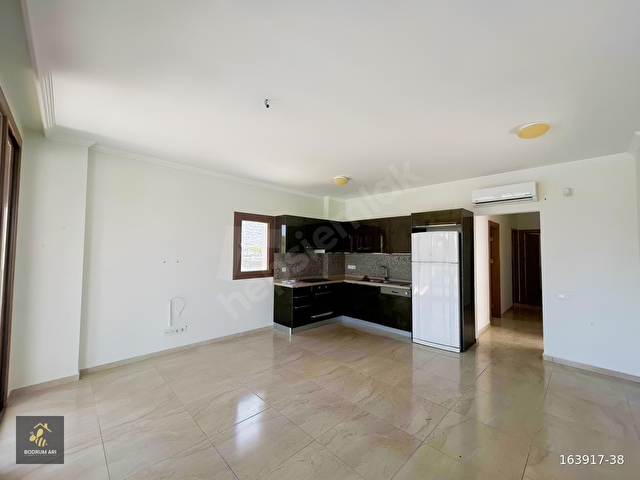 Yahşi Sahiilde Havuzlu Site İçerisinde 3+1 Kiralık Üst Kat Daire - Görsel 7
