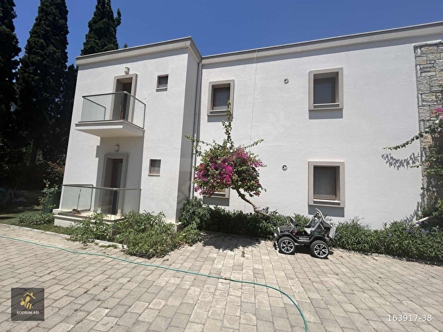 Yahşi Sahiilde Havuzlu Site İçerisinde 3+1 Kiralık Üst Kat Daire - Görsel 4
