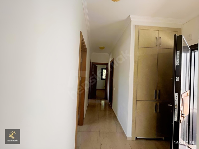 Yahşi Sahiilde Havuzlu Site İçerisinde 3+1 Kiralık Üst Kat Daire - Görsel 10