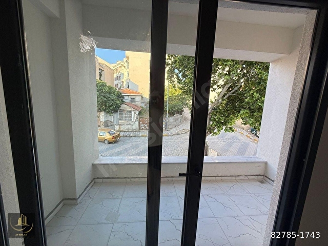 ERDEK ATATÜRK MAHALLESİNDE DENİZ MANZARALI ARA KAT 2+1 SIFIR DAİRE - Görsel 9