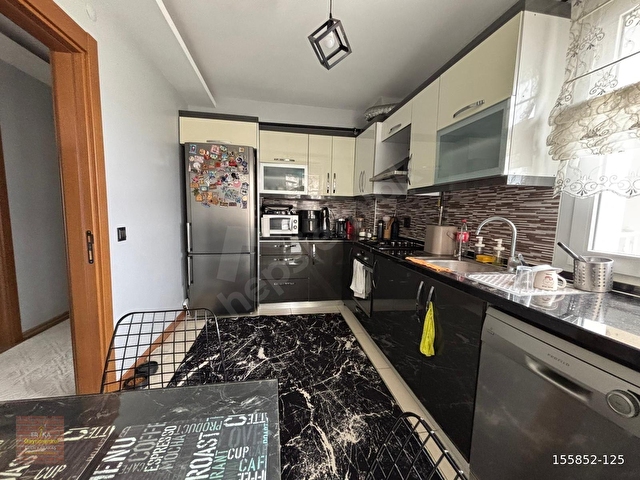 MENEMEN ATATÜRK MH. 3+1 SATILIK 130M2 GENİŞ / HAVUZLU SİTE DAİRE - Görsel 13