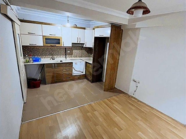 AKKONA MEVKİ KÖMÜRCÜOĞLU ORTAOKULUNA YAKIN KİRALIK DAİRE - Görsel 2