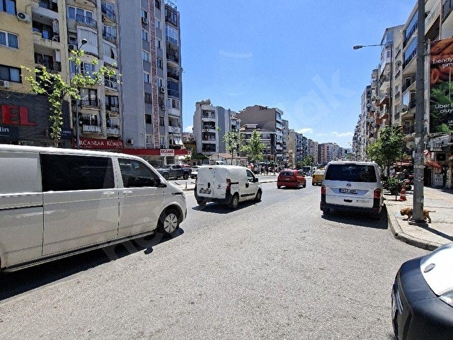 İZMAX-4 DEN CADDE ÜZERİ MEVKİ  LOKASYON - Görsel 13