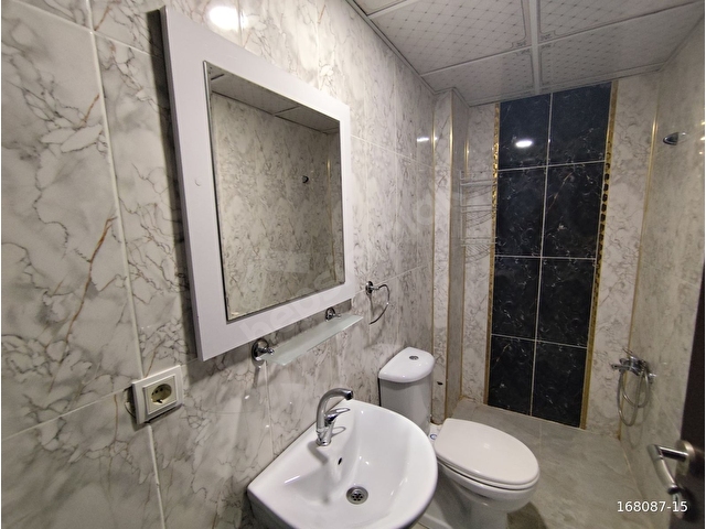 ULAŞ EMLAKTAN BAHÇELİEVLERDE KİRACILI EŞYALI SATILIK 1+1 DAİRE - Görsel 8