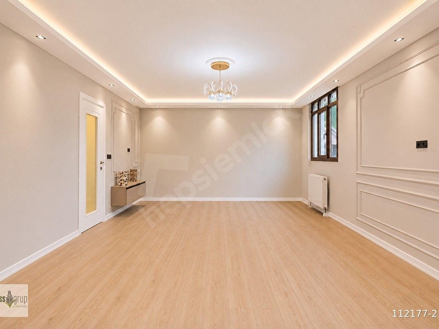 BEYLİKDÜZÜNDE SİTE İÇERİSİNDE BAHÇE KULLANIMLI 2+1 SATILIK DAİRE - Görsel 6
