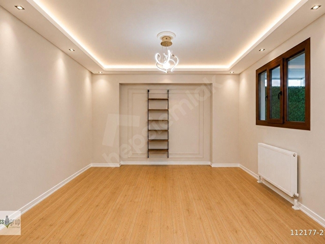 BEYLİKDÜZÜNDE SİTE İÇERİSİNDE BAHÇE KULLANIMLI 2+1 SATILIK DAİRE - Görsel 8