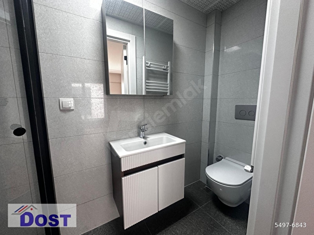 DOSTTAN BAHÇELİEVLERDE YENİ BİNA ÖN CEPHE KATTA LÜKS SATILIK 2+1 ÇİFT BANYO ASANSÖRLÜ DAİRE - Görsel 28